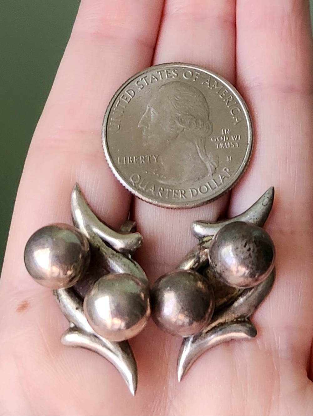 STERLING SILVER MID CENTURY MEXICO SCREW BACK EARRINGS - Picture 4 of 8